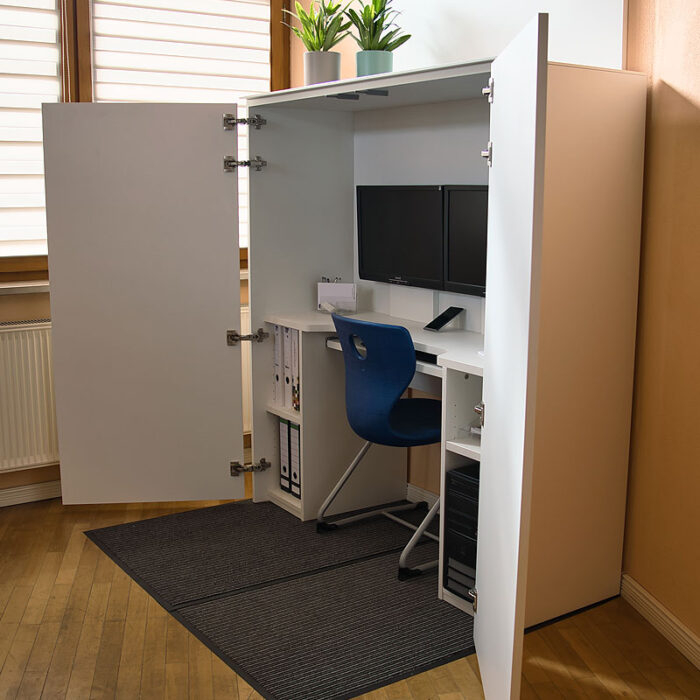 HomeBox - HomeBox - Home-Office im Schrank - geöffnetHome-Office im Schrank - geöffnet